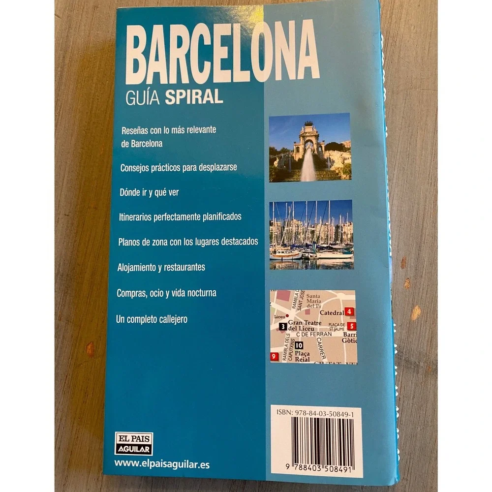 Lot of 4‎ Travel Guidebooks Italy Barcelona Thailand Rome